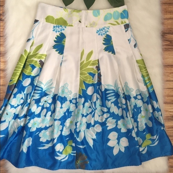 L’Altamoda Made in Spain Floral Skirt - Picture 13 of 13